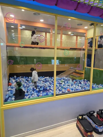 경산 썬키즈아일랜드 실내 볼풀장
