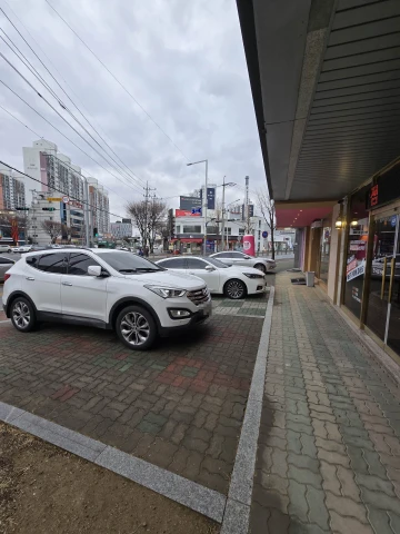 한국금거래소 경산점 주차장