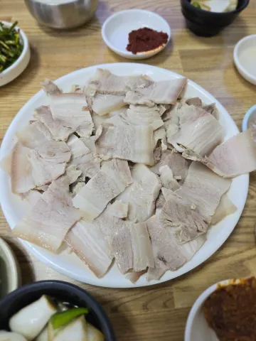 서울보쌈 수육