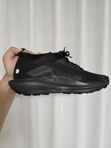 나이키 페가수스 트레일5 GTX 안쪽