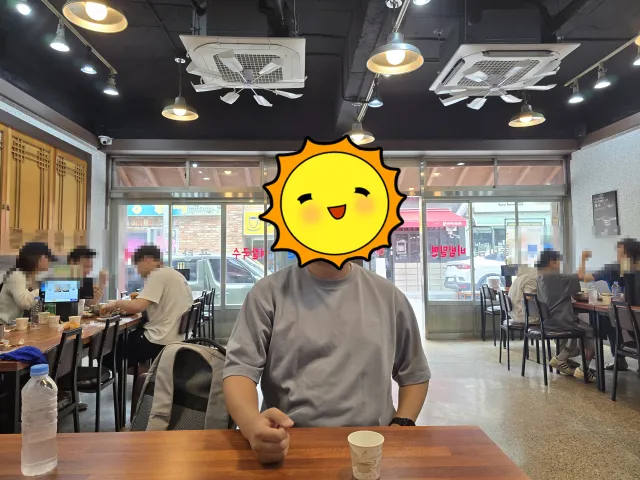 길천 인생면옥 범어본점 내부